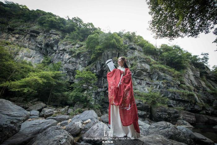赤峰到通辽高速有几个服务区游戏画面