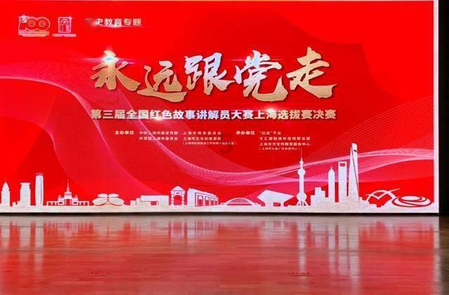 小萌妹的甜美装扮