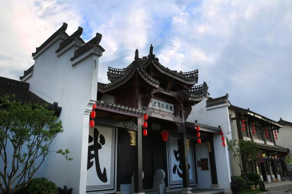 贫困户被取消了可以投诉吗？